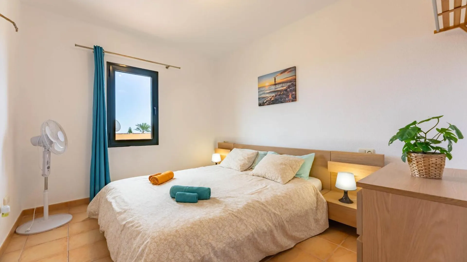 Сasa de vacaciones Villa Sunrise Surf House, Big Garden, Hot Tub, Parking, Super-Fast Free Wi-Fi Corralejo España